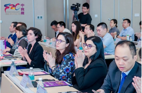 六展融合打造行业标杆，五大亮点引领食饮潮流
