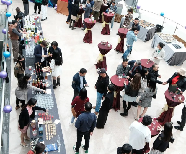 广州中食展参展商专属 1V1精准直连30+高端餐饮决策者！8.9餐酒融合节邀您入席！